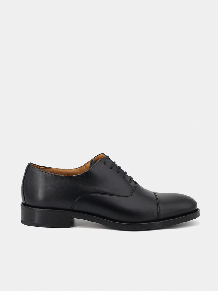 Zapatos de vestir modelo Stone piel oxford color negro